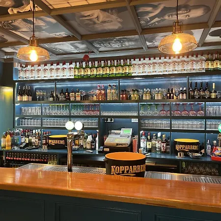 Πανσιόν Bugler Doyles Bar & Townhouse *